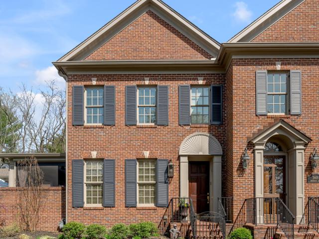 Townhouse for sale in Lexington