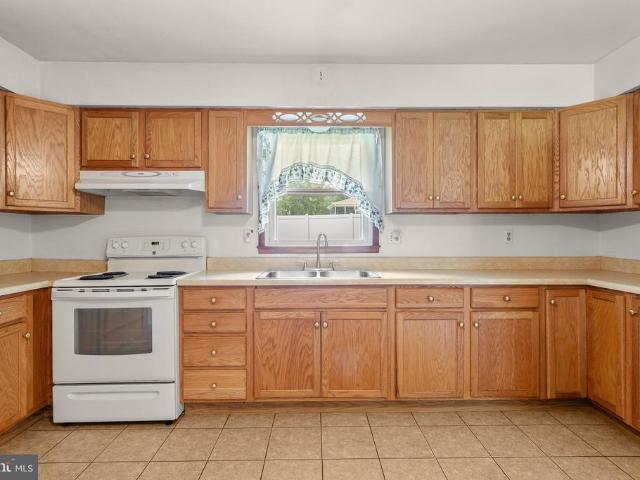 House for sale in Dunkirk, Maryland