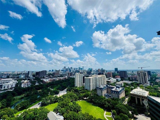 Condo for sale in Dallas, Texas