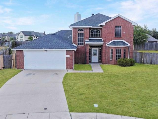 House for sale in Ellis, Texas