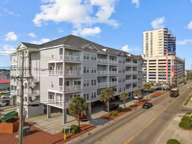 Condo for sale in Conway