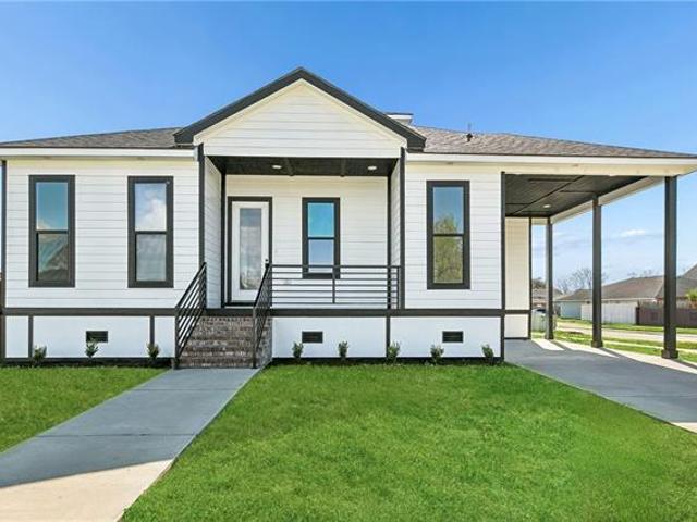House for sale in Chalmette, Louisiana