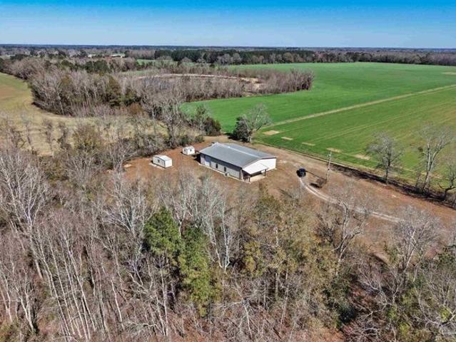 House for sale in Jay, Florida