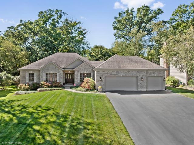 House for sale in Prairie Grove, McHenry County