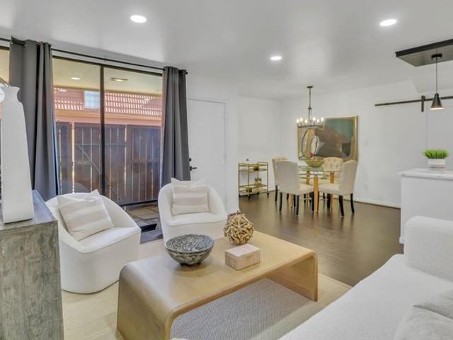 Condo for sale in Harris, Texas