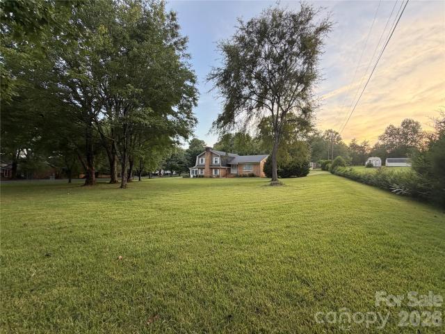 House for sale in Mecklenburg, North Carolina