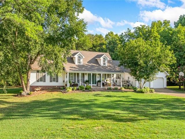 House for sale in Harrison, Boone County