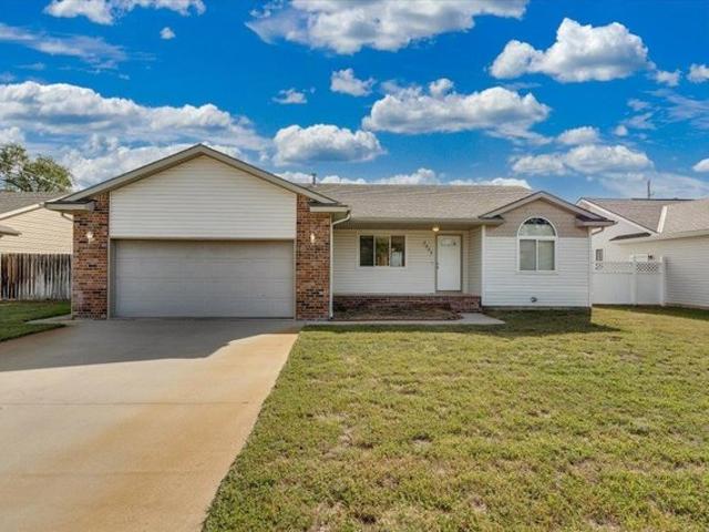 House for sale in Hutchinson, Reno County