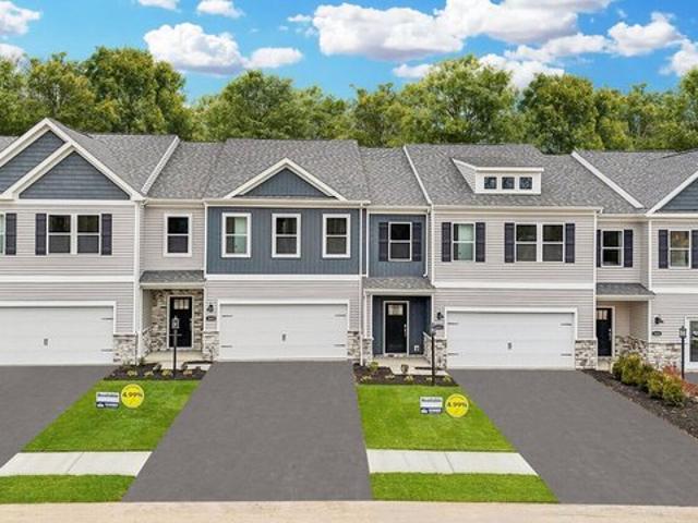 Townhouse for sale in Butler, Pennsylvania