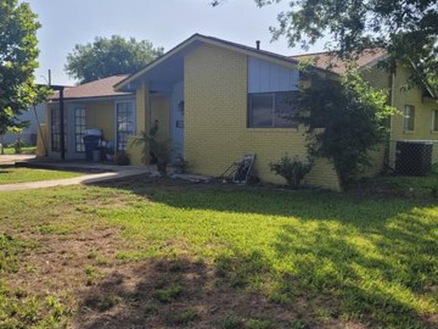 House for sale in Leesville, Texas