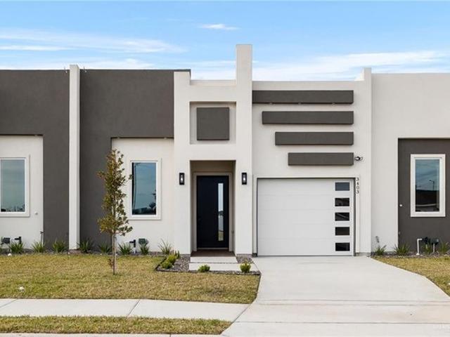 Townhouse for sale in Hidalgo, Texas