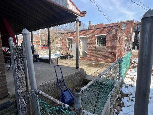 Townhouse for sale in Philadelphia, Pennsylvania