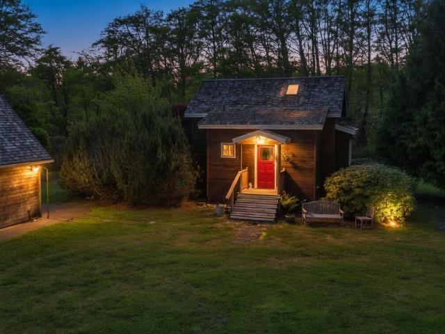 House for sale in Oysterville, Washington