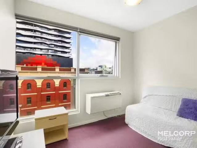 Apartment for rent in Carlton