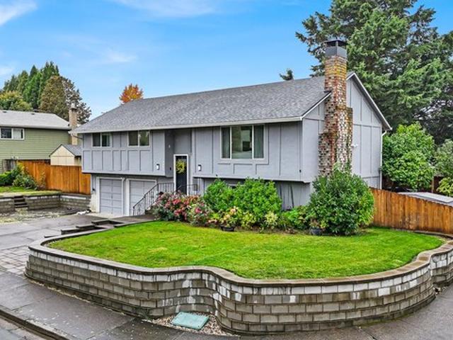 House for sale in Oregonia