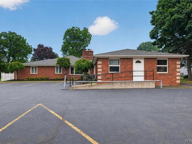 House for sale in Orchard Park, New York