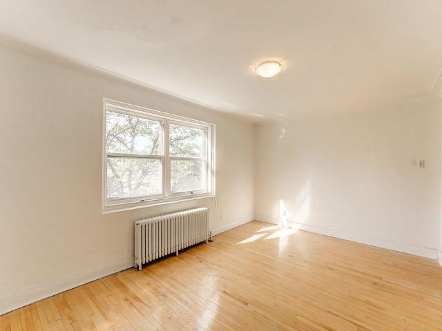 Apartment for rent in St. Leonard's, Quebec