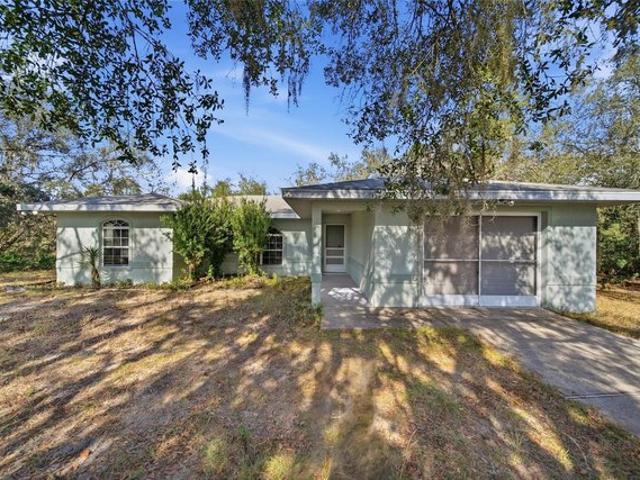 House for sale in Webster, Florida