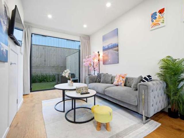Townhouse for sale in Auckland, Oroua County