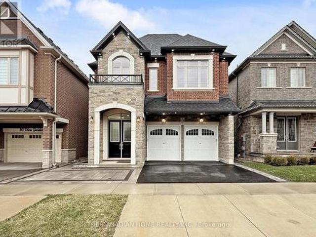 House for sale in Oakville, Ontario