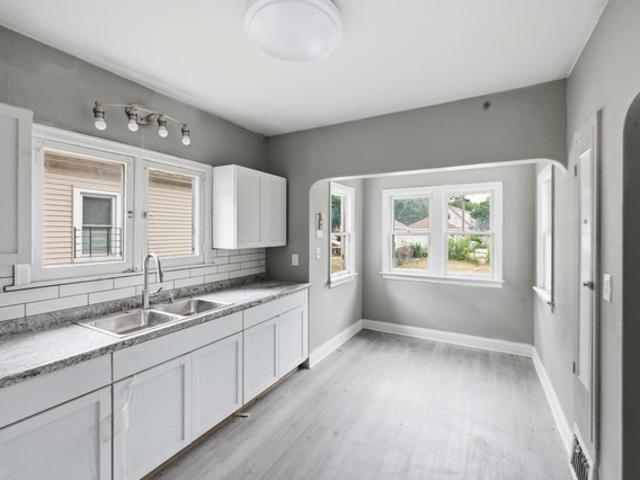 House for sale in Milwaukee, Wisconsin