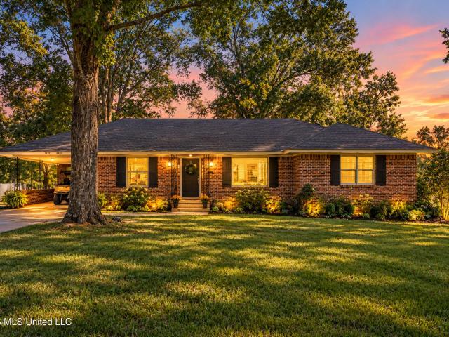 House for sale in Senatobia, Tate County