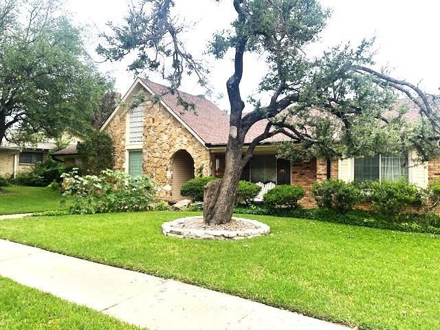 House for sale in Pantego, Texas