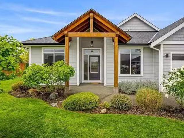 House for sale in Courtenay, British Columbia