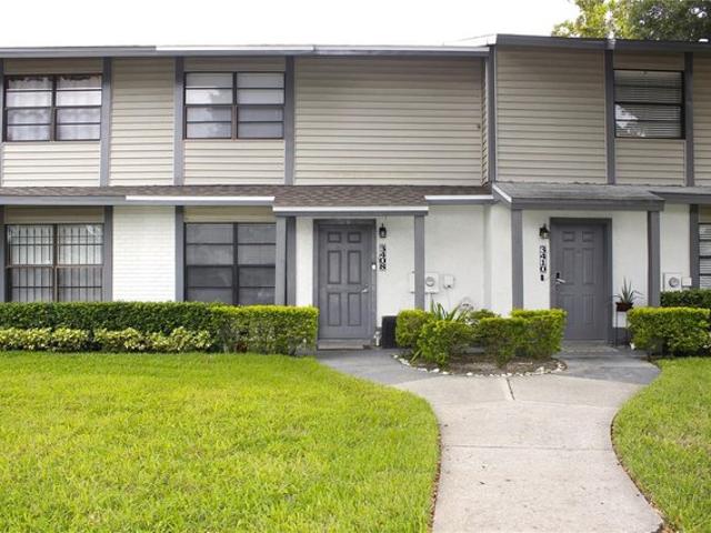 Townhouse for sale in Tampa, Florida