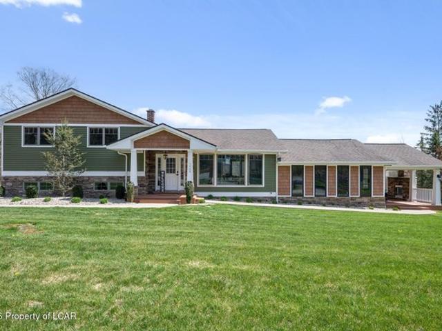 House for sale in Clifford, Pennsylvania
