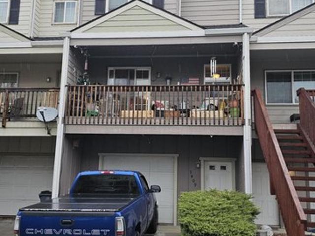 Townhouse for sale in Oregonia