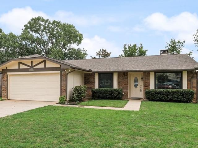 House for sale in Bedford, Texas