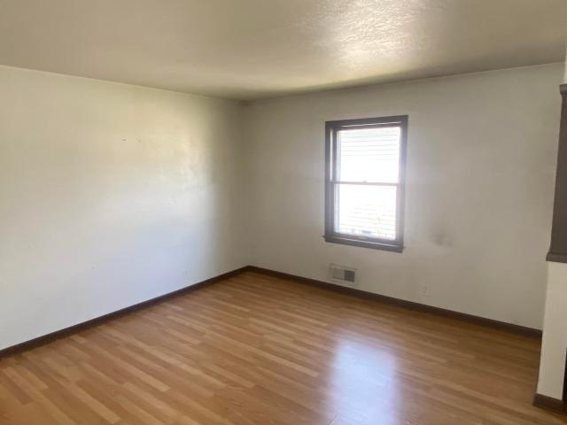 House for sale in Greenfield Park, Wisconsin