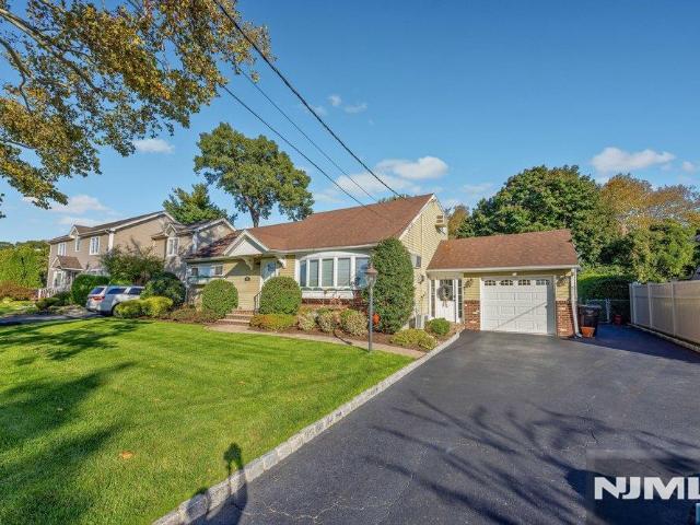 House for sale in Paramus, Bergen County