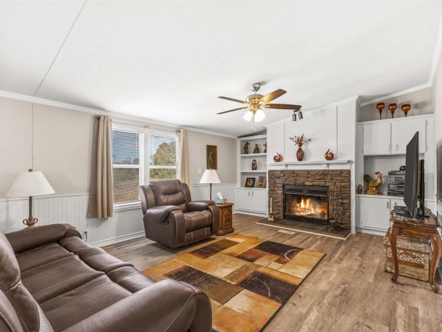 House for sale in Somerville, Texas