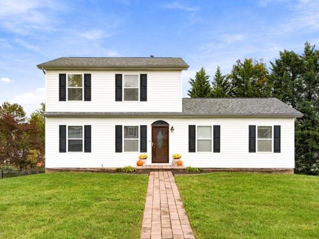 House for sale in South Hill Park, Christiansburg
