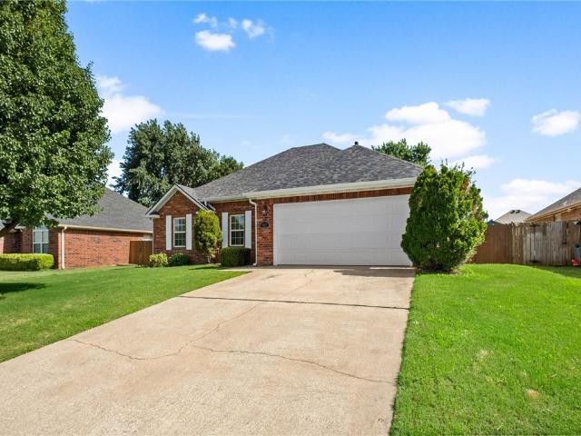 House for sale in Ark