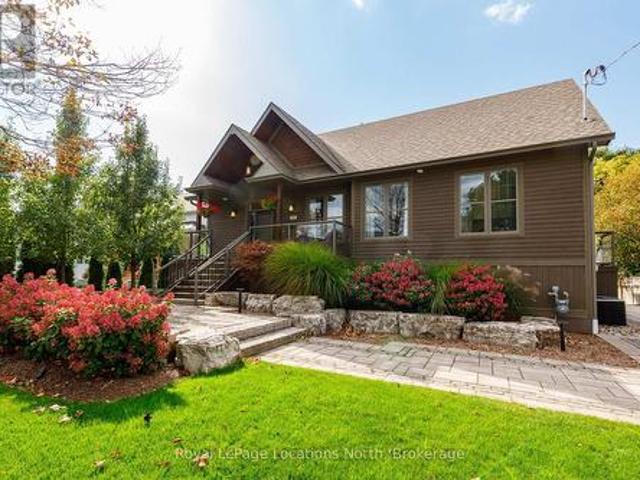 House for sale in Collingwood, Central Ontario