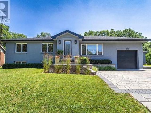 House for sale in Ancaster, Ontario