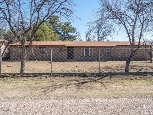 House for sale in Las Cruces, Doña Ana County