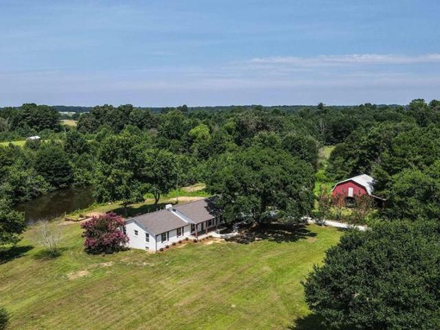 House for sale in Crossville, Alabama