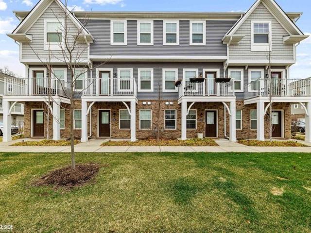 Townhouse for sale in Ferndale, Michigan