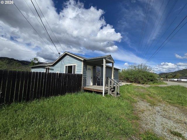 House for sale in Oregonia