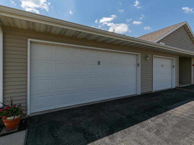 Condo for sale in Eldridge, Iowa
