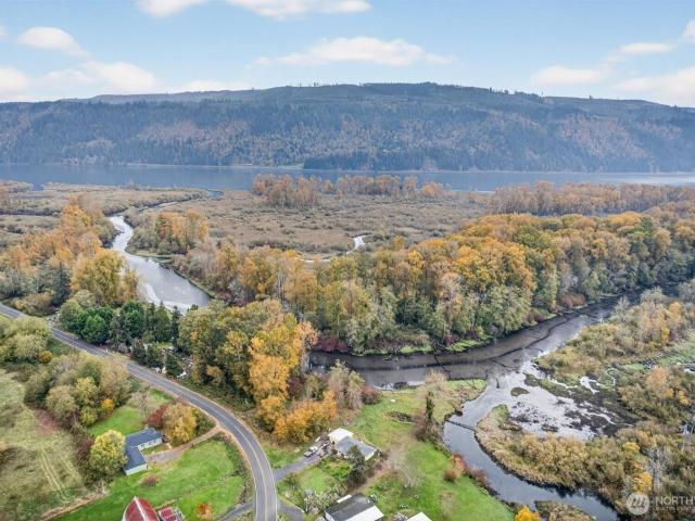 House for sale in Cathlamet, Washington