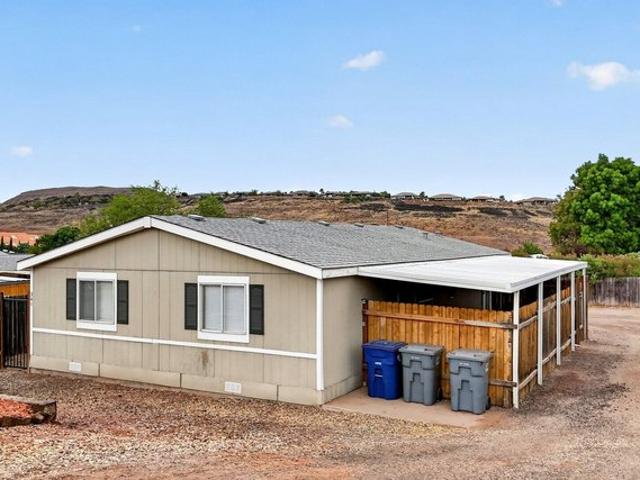 House for sale in Washington, Utah