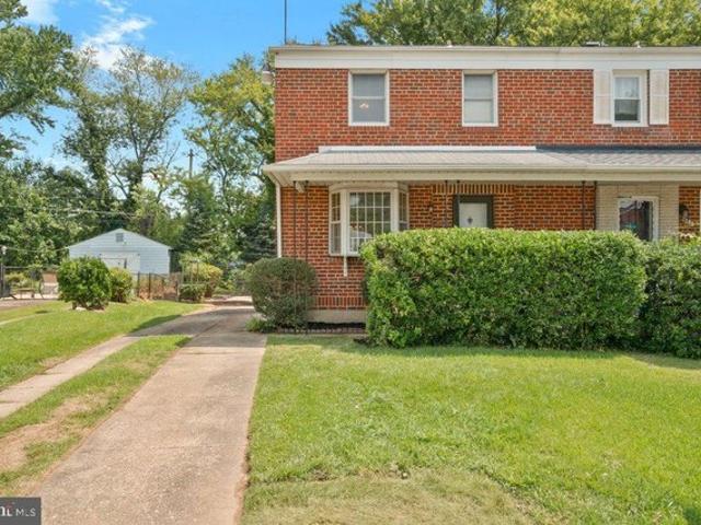 Townhouse for sale in Gibsonton, Maryland