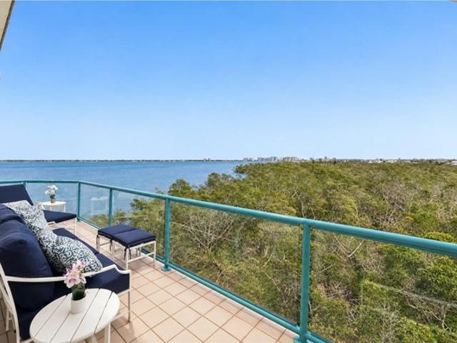 Condo for sale in Longboat Key, Manatee County