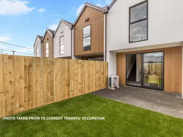 House for sale in Heathcote, Canterbury