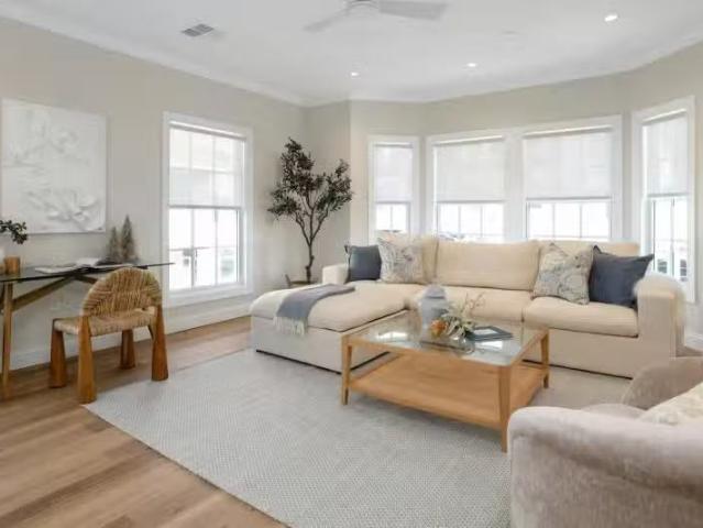 Apartment for rent in Darien